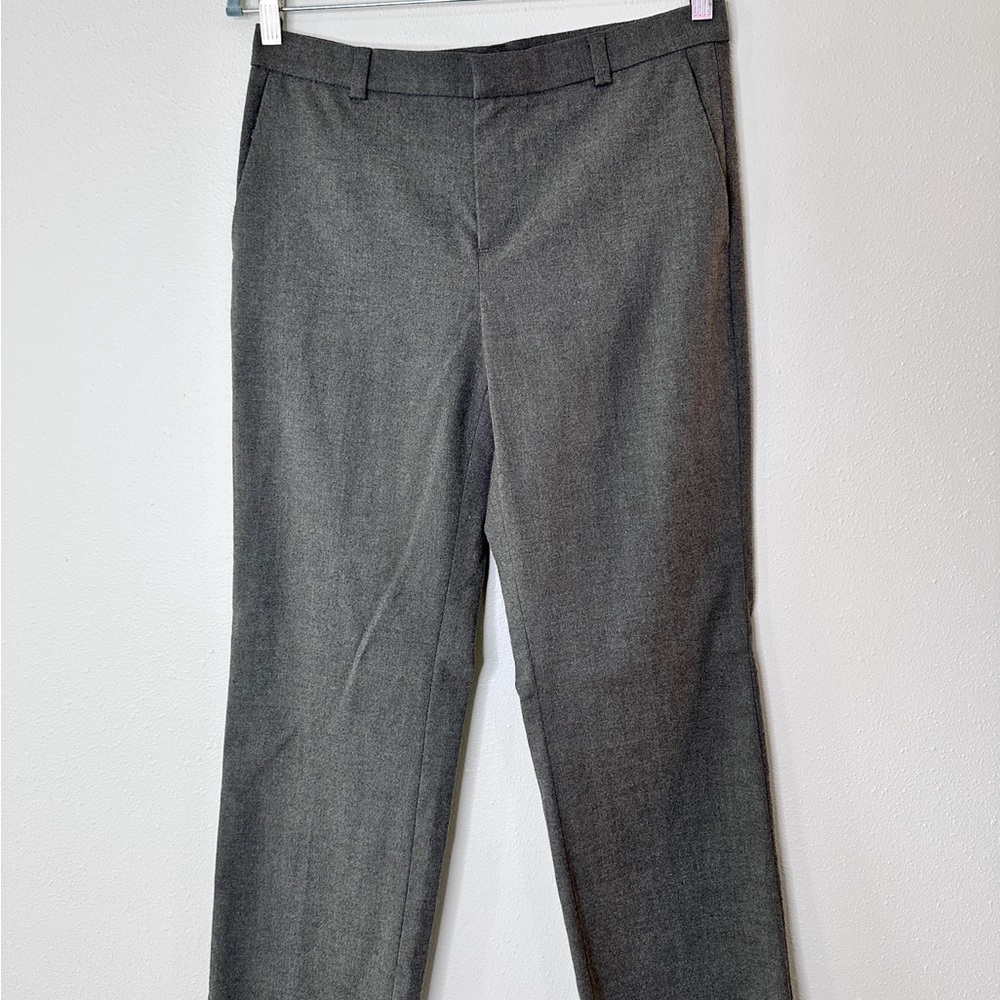 Woman’s Banana Republic Gray Dress Pants size 6
